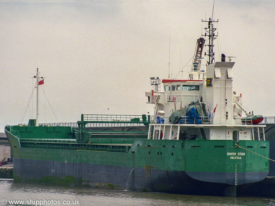 Photograph of the vessel  Snow Star pictured in Albert Dock, Hull on 11th August 2002