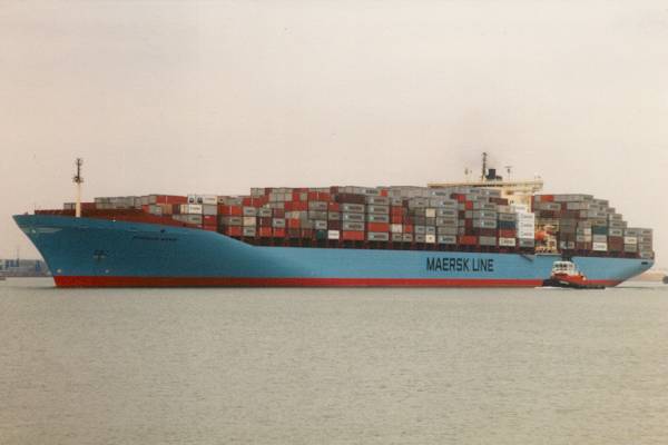 Photograph of the vessel  Sovereign Mærsk pictured departing Southampton on 28th January 1998