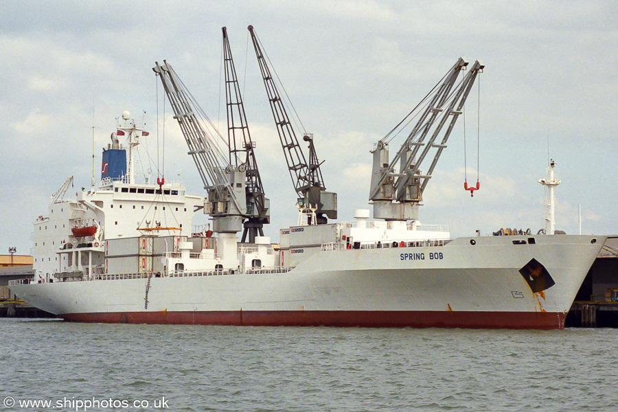 Photograph of the vessel  Spring Bob pictured at Sheerness on 1st September 2001