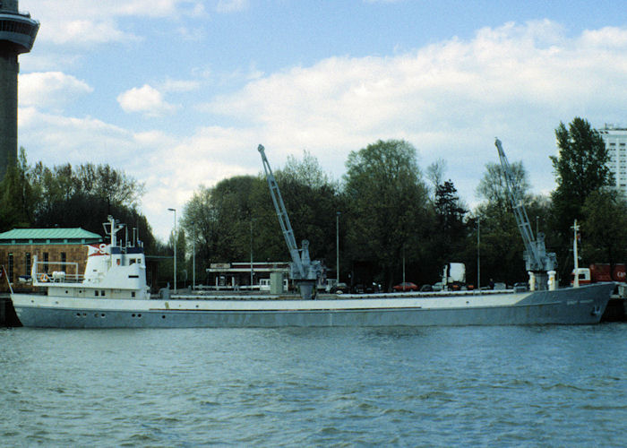 Photograph of the vessel  Stadt Wangen pictured in Rotterdam on 20th April 1997