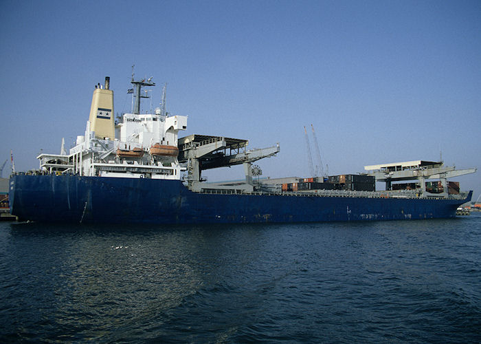 Photograph of the vessel  Star Eagle pictured in Prins Willem-Alexanderhaven, Rotterdam on 27th September 1992