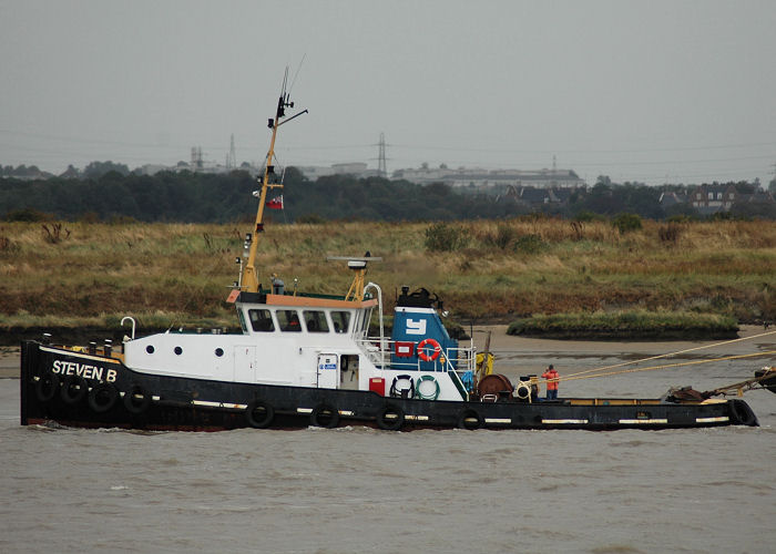 Photograph of the vessel  Steven B pictured passing Northfleet on 10th August 2006