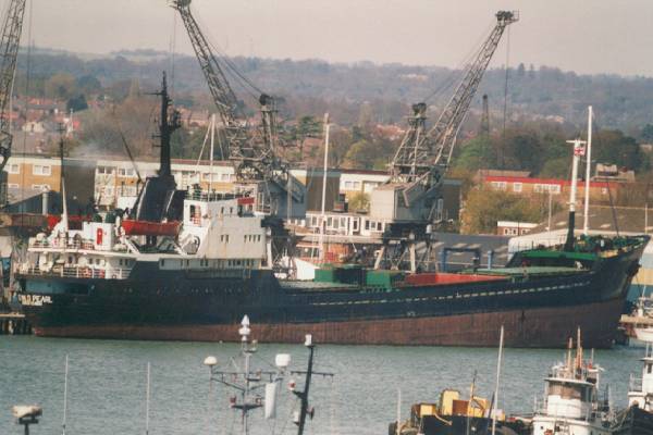 Photograph of the vessel  St. Malo Pearl pictured in Southampton on 8th April 1997