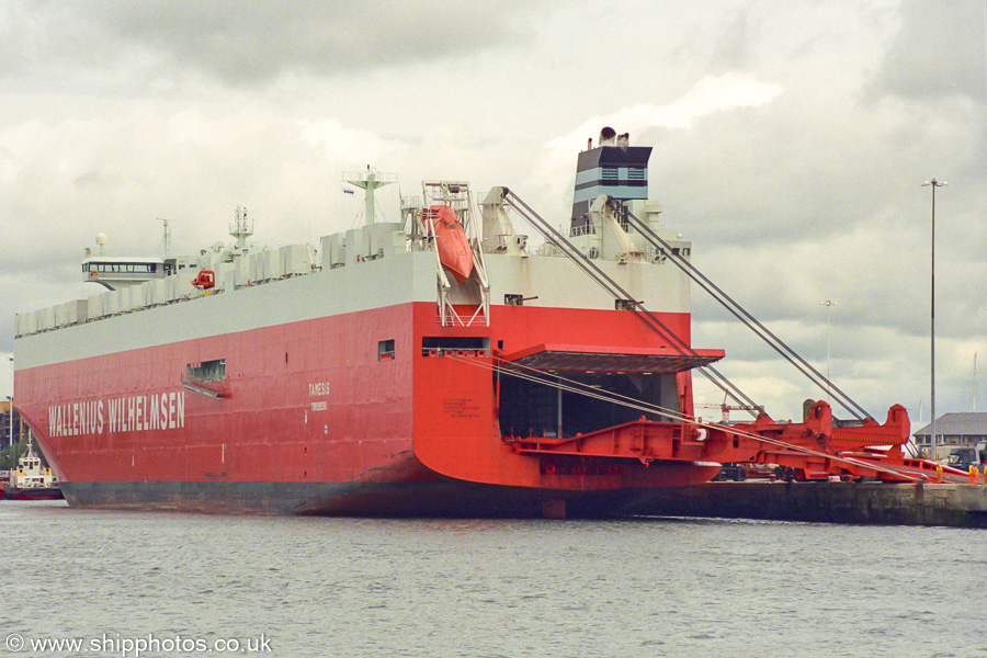 Photograph of the vessel  Tamesis pictured at Southampton on 13th June 2002