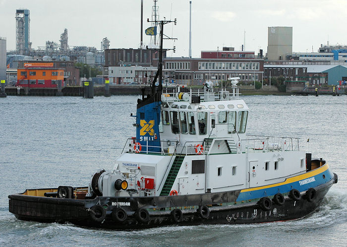 Photograph of the vessel  Thamesbank pictured passing Vlaardingen on 19th June 2010