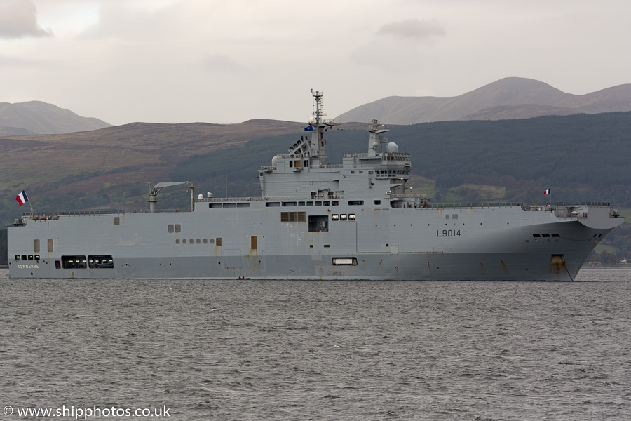 Photograph of the vessel FS Tonnerre pictured at anchor at the Tail o' the Bank, Greenock on 7th October 2016