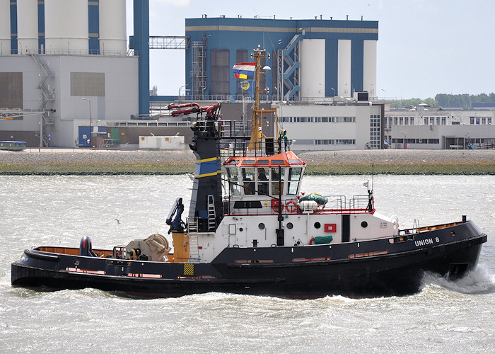 Photograph of the vessel  Union 8 pictured at Vlaardingen on 23rd June 2012