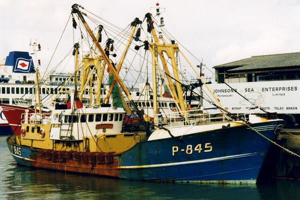 Photograph of the vessel fv Verwachting pictured in Camber Dock, Portsmouth on 5th April 1998