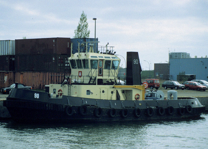  90 pictured in Antwerp on 19th April 1997