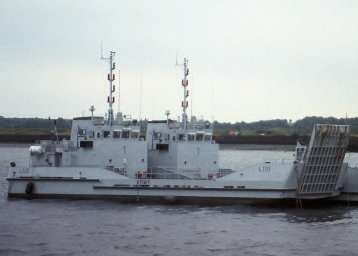 HMAV Aachen pictured at Southampton on 28th July 1988