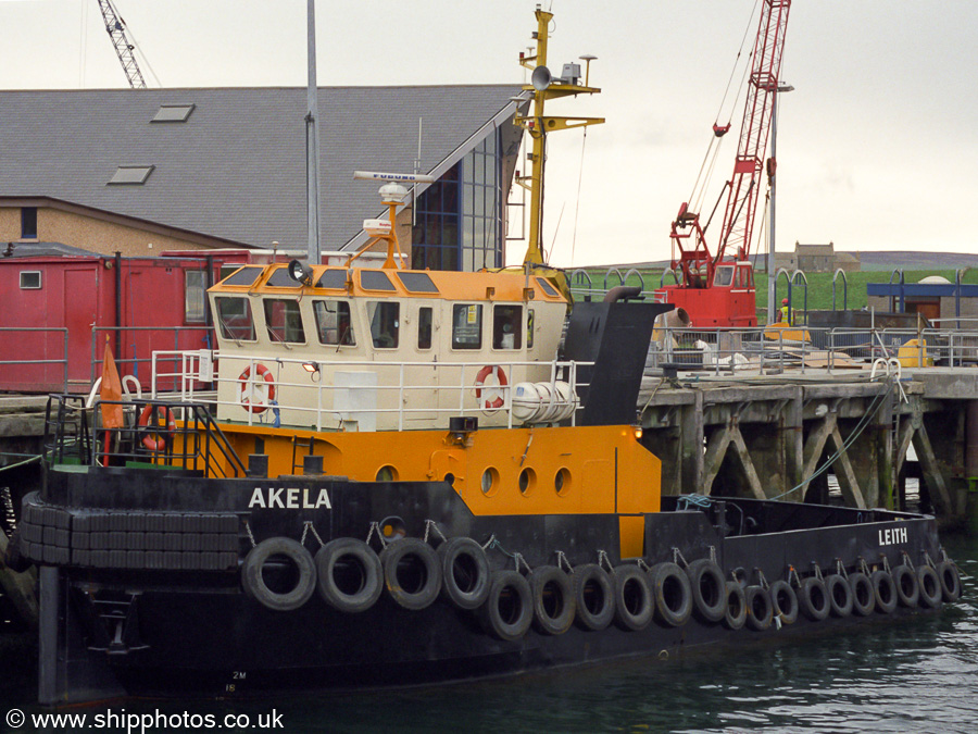  Akela pictured at Stromness on 9th May 2003