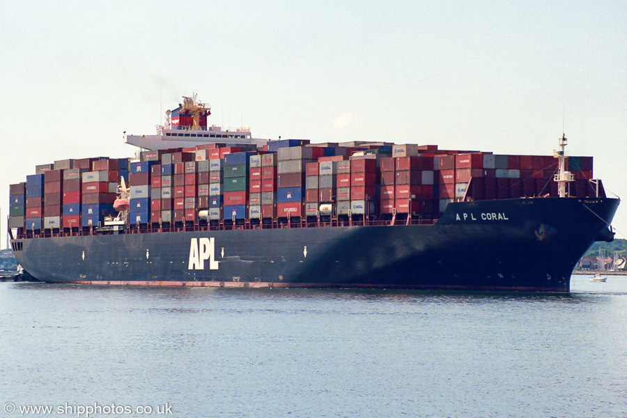  APL Coral pictured arriving in Southampton on 24th June 2002