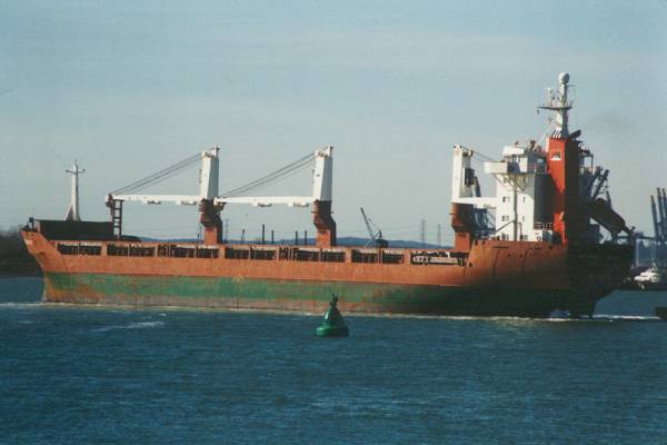  Archangelgracht pictured arriving in Southampton on 9th March 1998