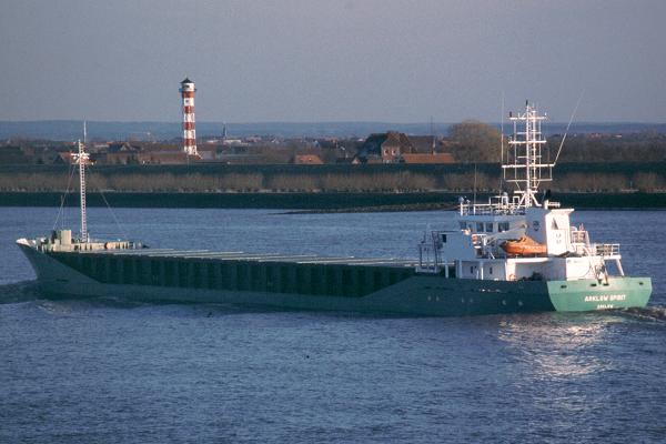Photograph of the vessel  Arklow Spirit pictured on the River Elbe on 20th March 2001