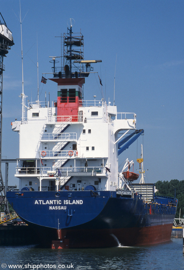 Photograph of the vessel  Atlantic Island pictured in Wiltonhaven, Rotterdam on 17th June 2002