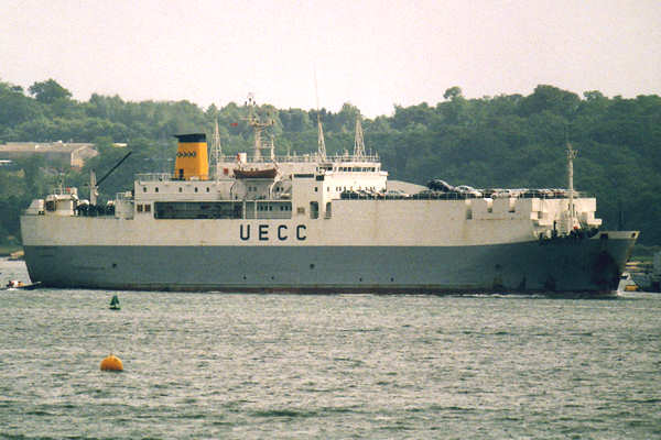 Photograph of the vessel  Autoroute pictured arriving in Southampton on 11th June 2000