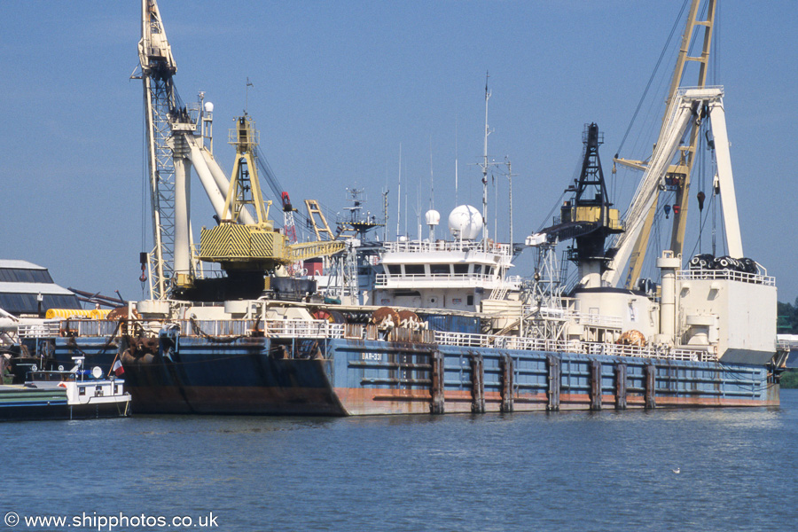 Photograph of the vessel  Bar-331 pictured in Wilhelminahaven, Rotterdam on 17th June 2002