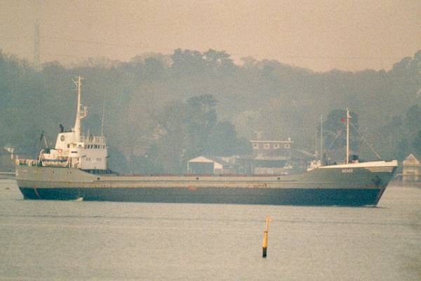 Photograph of the vessel  Beate pictured arriving in Southampton on 14th April 2000