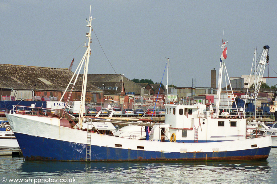 Photograph of the vessel  Bendix pictured at Southampton on 22nd September 2001