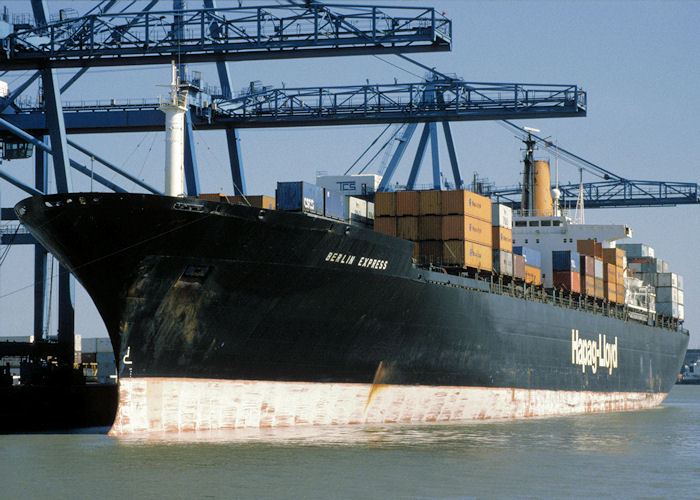 Photograph of the vessel  Berlin Express pictured at Northfleet Hope Container Terminal on 16th May 1998