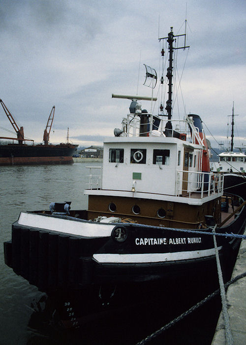 Photograph of the vessel  Capitaine Albert Ruault pictured at Rouen on 5th March 1994