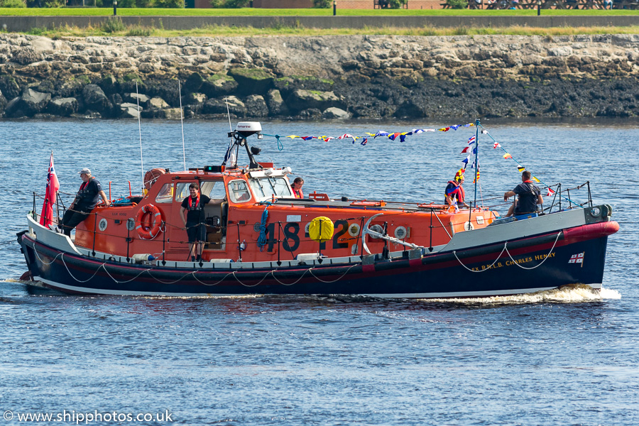 RNLB Charles Henry pictured passing North Shields on 24th August 2019