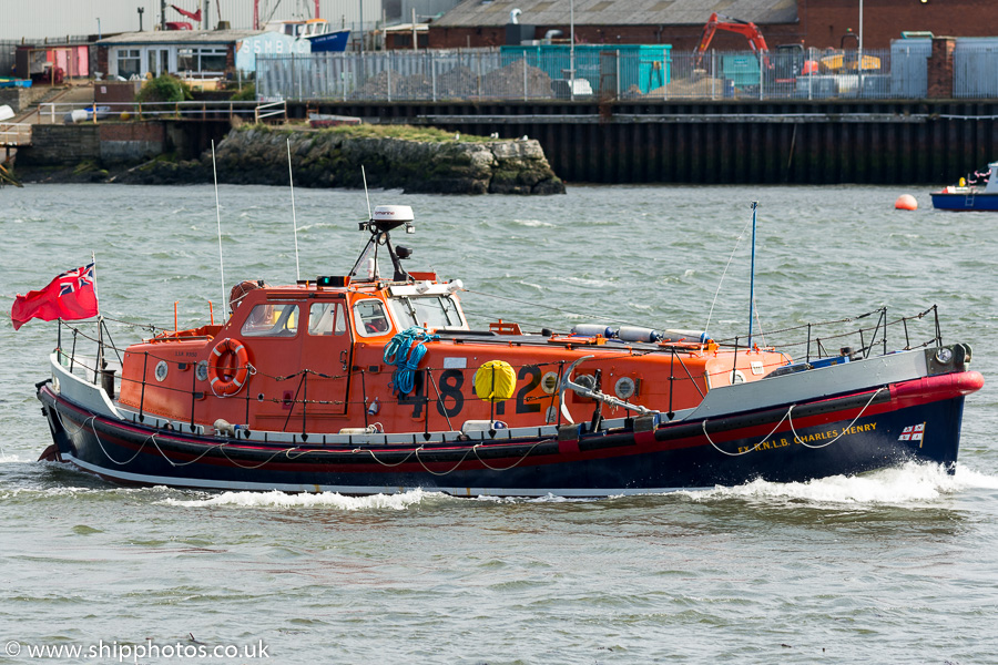RNLB Charles Henry pictured passing North Shields on 31st August 2019