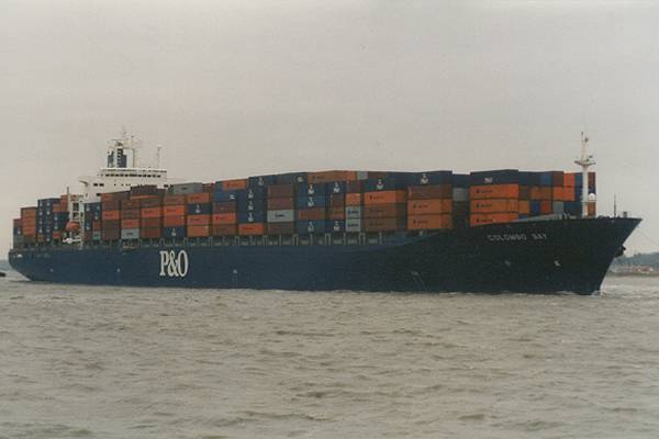 Photograph of the vessel  Colombo Bay pictured arriving in Southampton on 23rd February 1997
