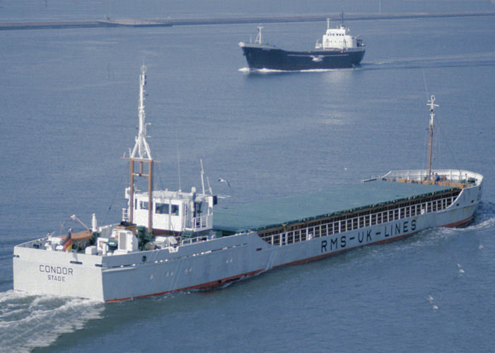 Photograph of the vessel  Condor pictured passing Hoek van Holland on 15th April 1996