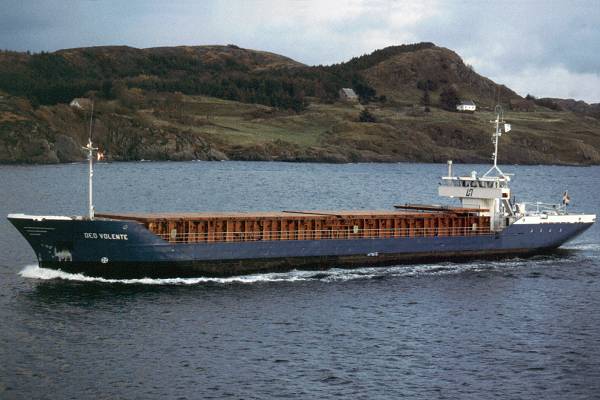 Photograph of the vessel  Deo Volente pictured near Haugesund on 26th October 1998