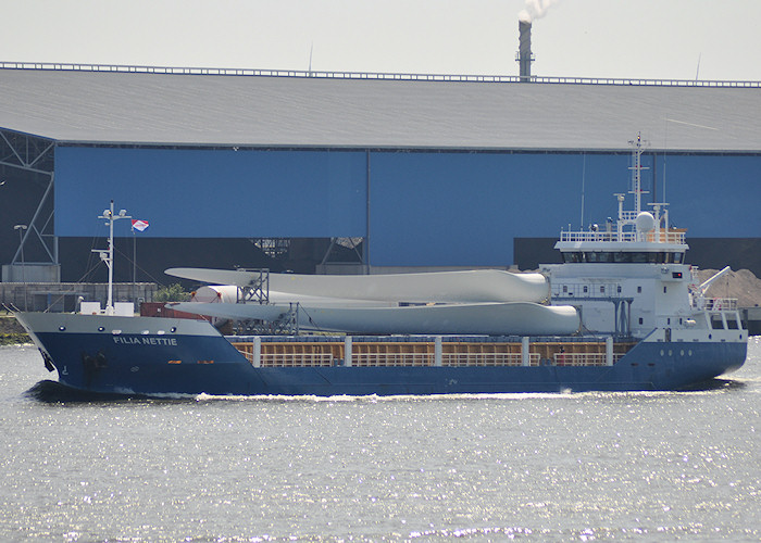 Photograph of the vessel  Filia Nettie pictured passing Vlaardingen on 27th June 2011