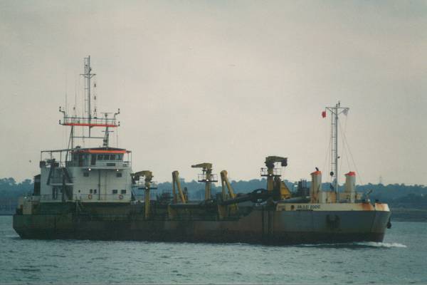  Galilei 2000 pictured arriving in Southampton on 12th October 1996