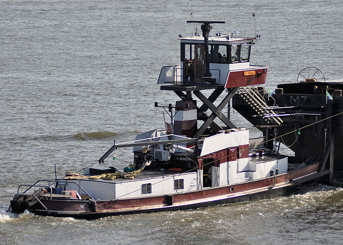 Photograph of the vessel  Gemma pictured passing Vlaardingen on 27th June 2011