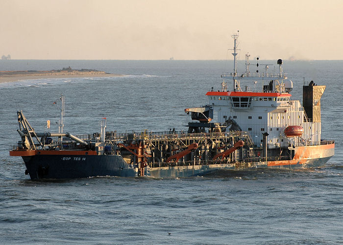 Photograph of the vessel  Geopotes 14 pictured at Europoort on 21st June 2010