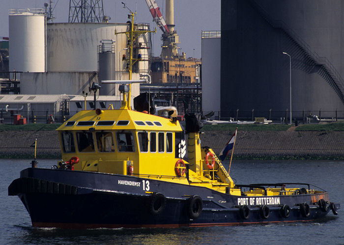 Photograph of the vessel  Havendienst 13 pictured in Botlek, Rotterdam on 14th April 1996
