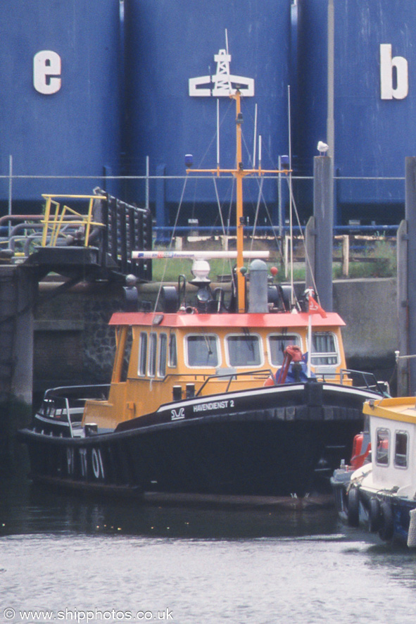 Photograph of the vessel  Havendienst 2 pictured in Haringhaven, Ijmuiden on 16th June 2002
