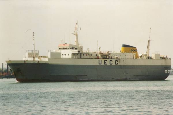  Indianapolis pictured departing Southampton on 17th April 1999