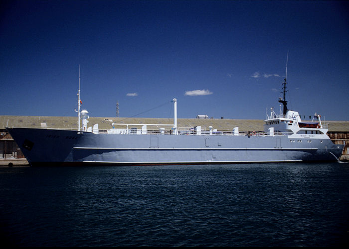 Photograph of the vessel  Irish Rose pictured at Sète on 8th July 1990