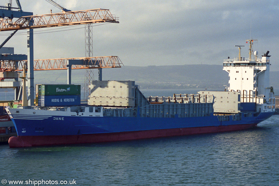  Jane pictured at Belfast on 17th August 2002