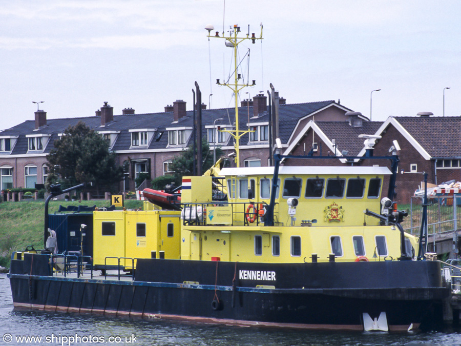 Photograph of the vessel  Kennemer pictured on the Noordzeekanaal at Ijmuiden on 16th June 2002