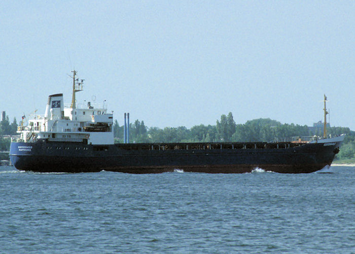Photograph of the vessel  Kiefernwald pictured in Kieler Förde on 7th June 1997