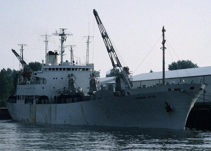 Photograph of the vessel  Korean Star pictured in Ijsselhaven, Rotterdam on 27th September 1992