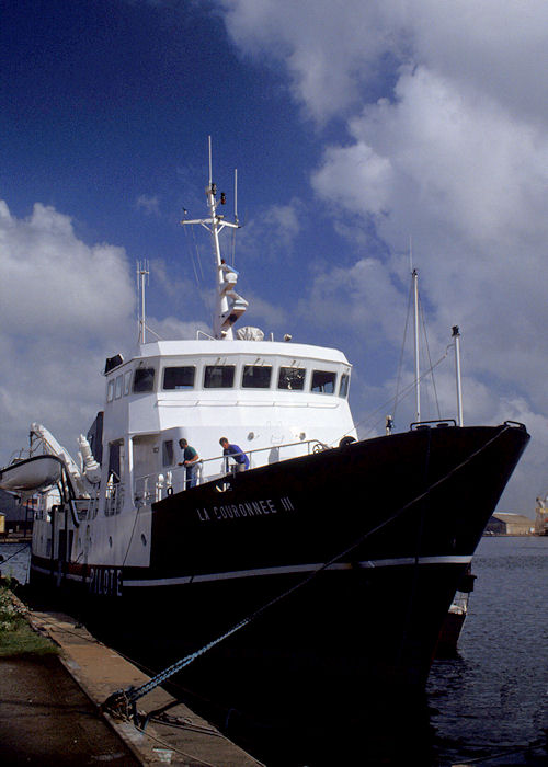pv La Couronnee III pictured at Saint Nazaire on 10th July 1990