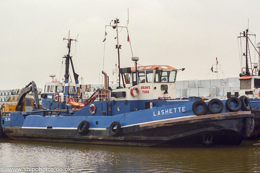 Photograph of the vessel  Lashette pictured in Alexandra Dock, Hull on 11th August 2002