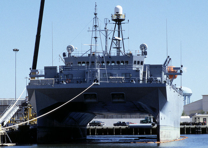 Photograph of the vessel USNS Loyal pictured at Norfolk on 20th September 1994