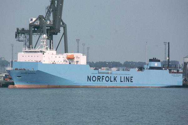 Photograph of the vessel  Maersk Importer pictured in Felixstowe on 26th May 2001