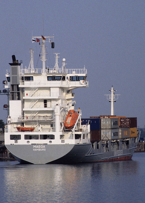  Magda pictured approaching Holtenau Locks on 22nd August 1995
