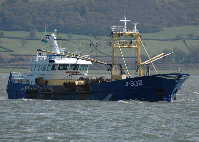 Photograph of the vessel fv Mare Gratia pictured in the Menai Strait near Beaumaris on 24th April 2008