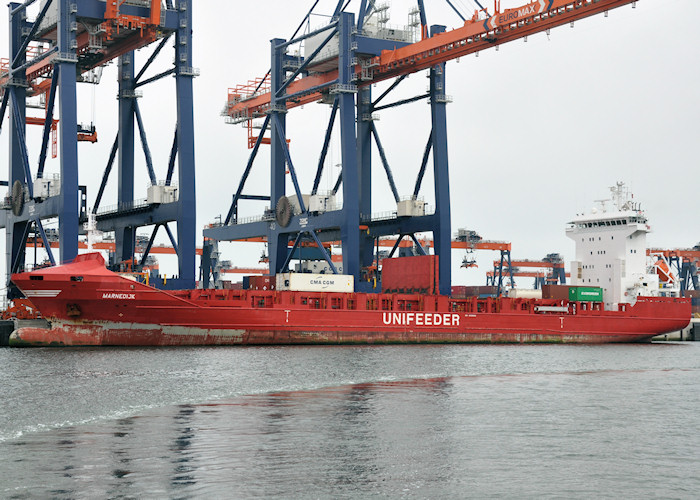 Photograph of the vessel  Marnedijk pictured in Yangtzehaven, Europoort on 26th June 2011
