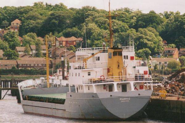 Photograph of the vessel  Mary-C pictured in Southampton on 28th May 2000